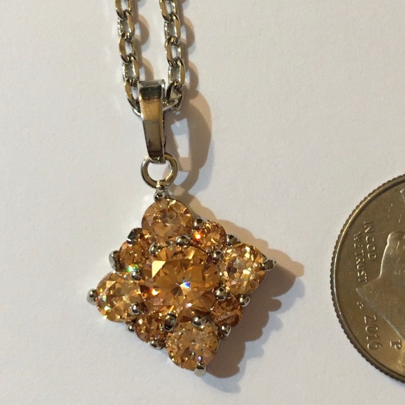 🆒 Morganite Gemstone Minimalist Pendant Necklace - Picture 6 of 9